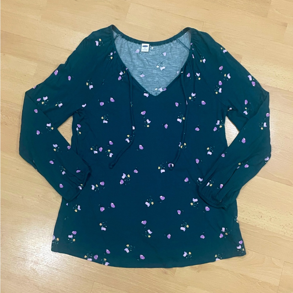 Long sleeve floral blouse
